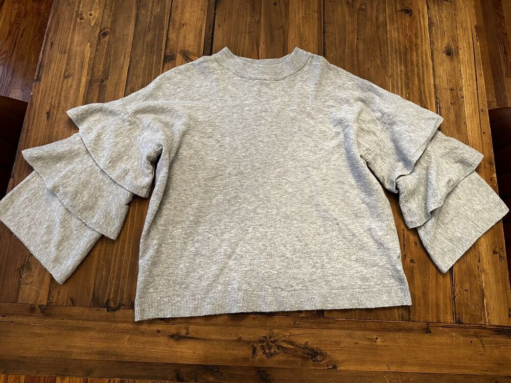 Mud Pie Sweater Tiered Bell Sleeve Gray Size Medium